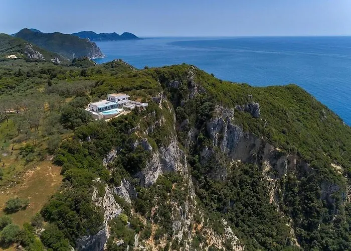 Clifftop Vilă
